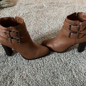 Never before worn camel colored heeled booties 4 inch heel size 8